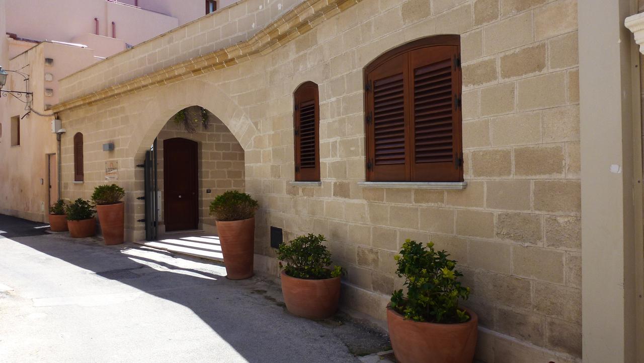 Hotel Il Portico Favignana Zewnętrze zdjęcie