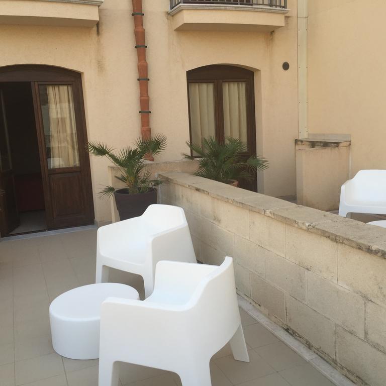 Hotel Il Portico Favignana Zewnętrze zdjęcie