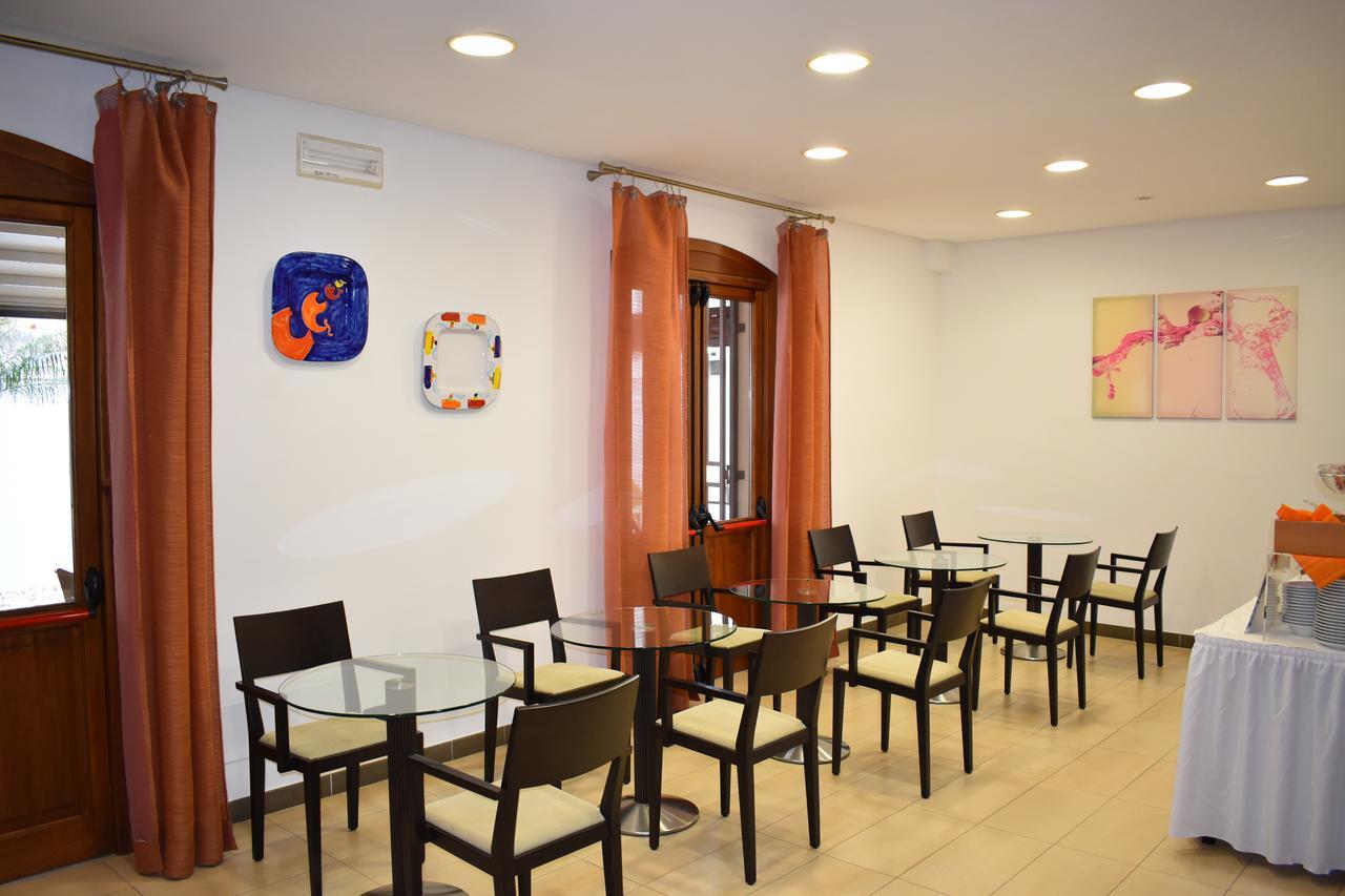Hotel Il Portico Favignana Zewnętrze zdjęcie